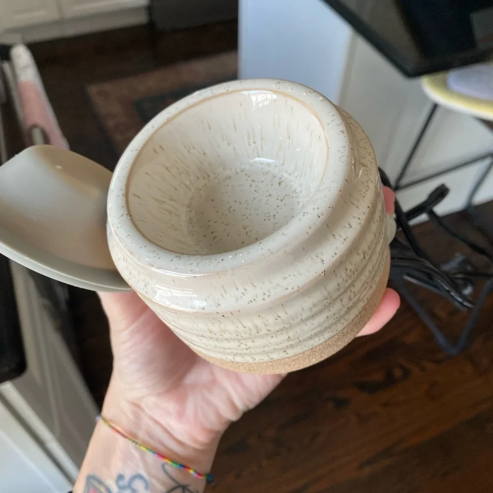 Ceramic Wax melt warmer - Picture 4 of 6